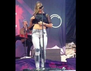 Swedish singer Tove Lo demonstrating her bra-stuffers at
